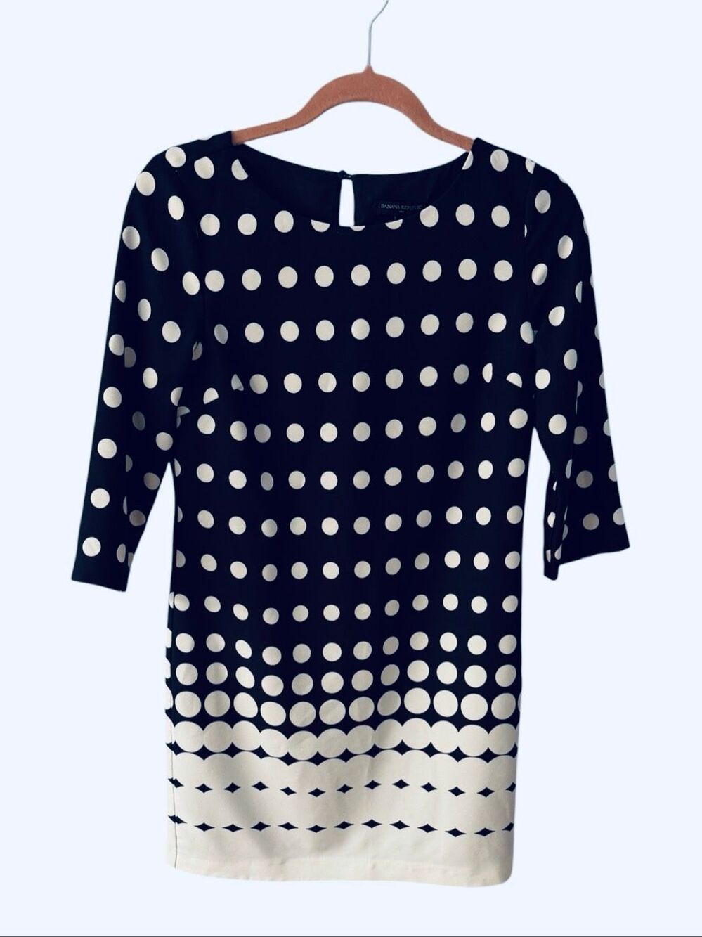 Banana Republic Polka Dot Shift Dress Size 0 Black White 3/4 Sleeve Mod Retro